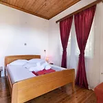 Feriehus La Olga Lefkada *